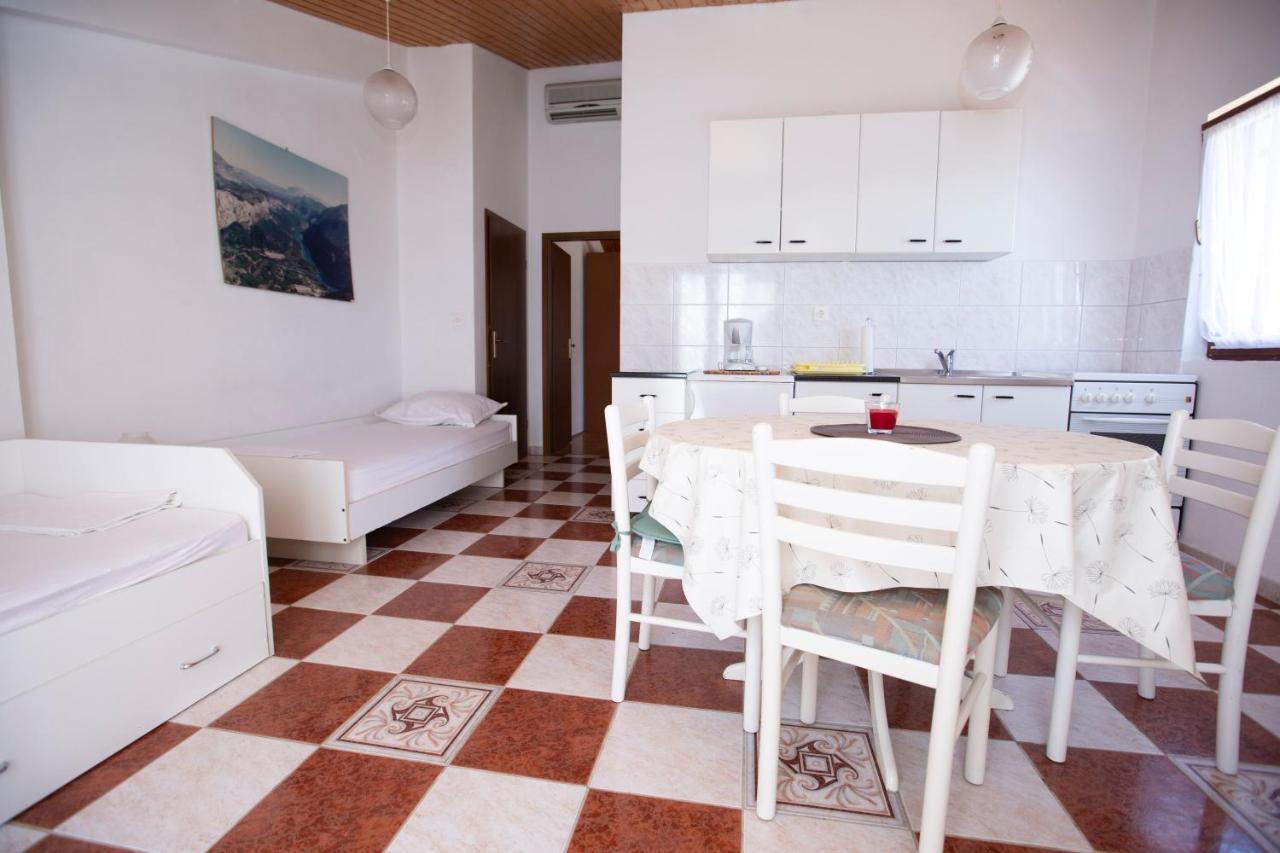 Villa Tomasovic ล็อควา โรโกซนิตซา ภายนอก รูปภาพ